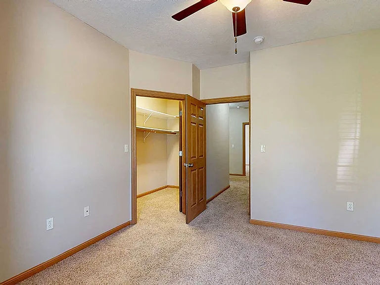 Stone Creek Villas — Photo 144