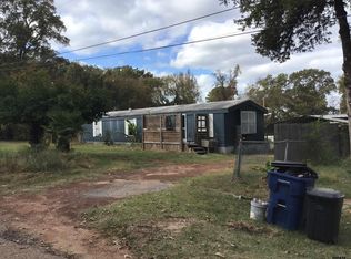 20317 Holly Hills Dr, Larue, TX