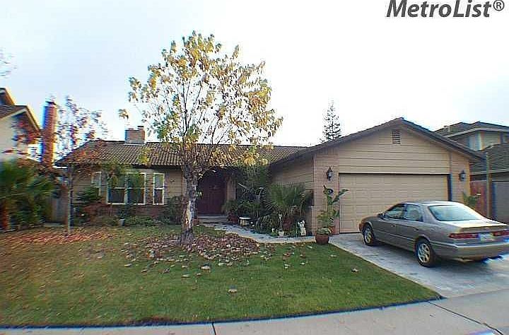1st image of 624 Nevins Dr