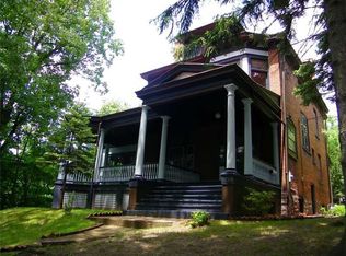 6718 Brighton Rd, Pittsburgh, PA 15202