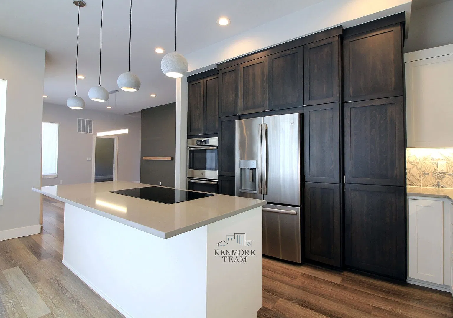 3 Bedroom, 2.5 Bath plus Office Home in Richland — Photo 4
