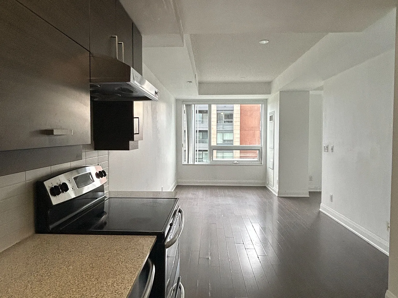 2 bed, $2,250 — Photo 2