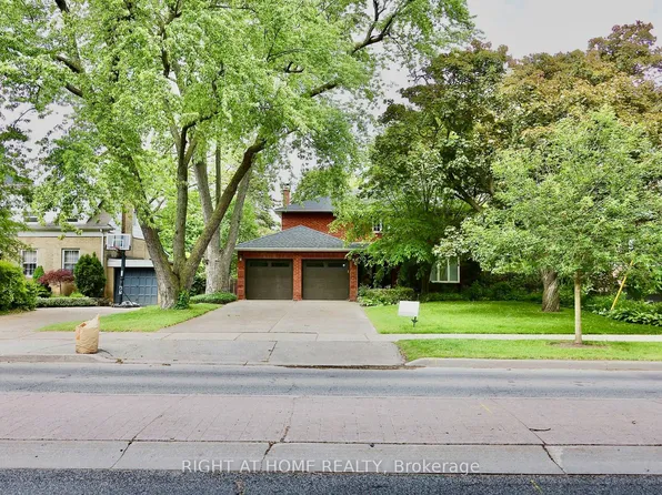 89 Yonge Blvd, Toronto, ON M5M 3G8