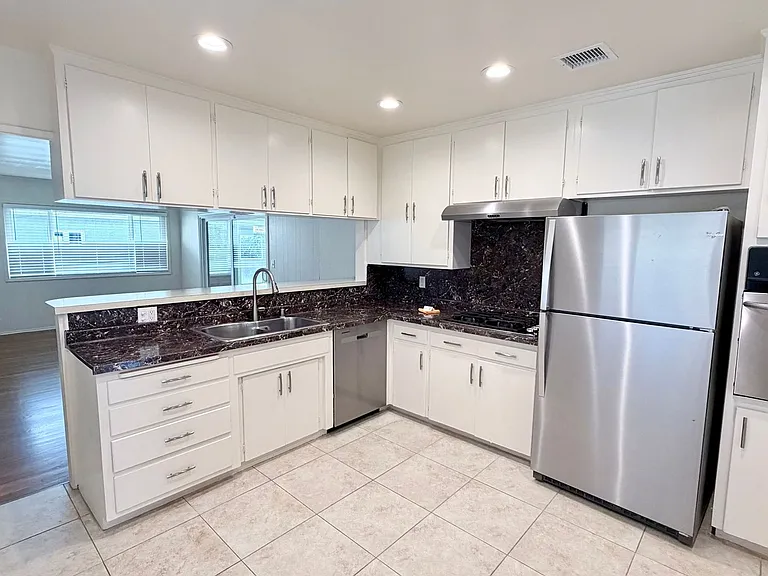 4603 Tivoli St — Photo 5
