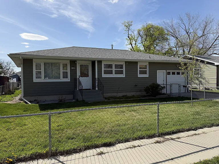 1126 Lendel Ln — Photo 1