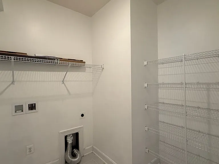 352 Pear Blossom Rd — Photo 19