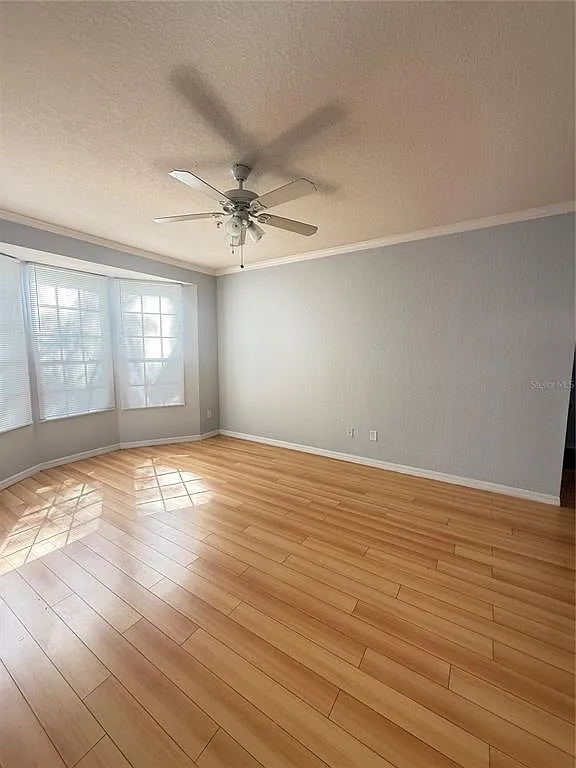 1 bed, 1.0 bath, 794 sqft, $1,300 — Photo 4