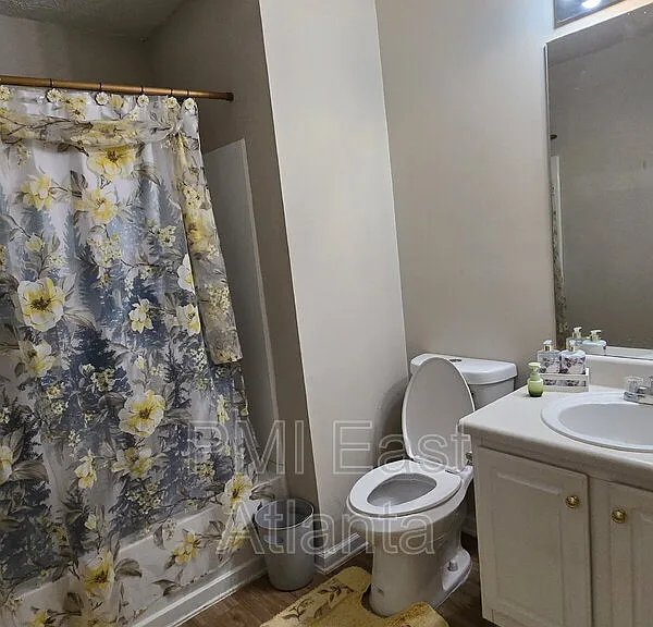70 Desota Dr — Photo 11