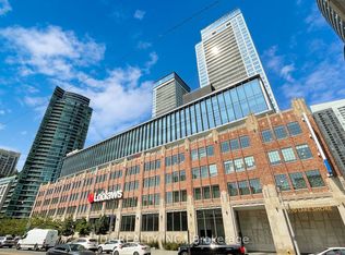 17 Bathurst St #902, Toronto, ON