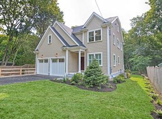 604 Peakham Rd, Sudbury, MA 01776