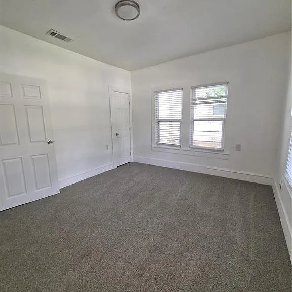 2329 Connor Ave — Photo 16