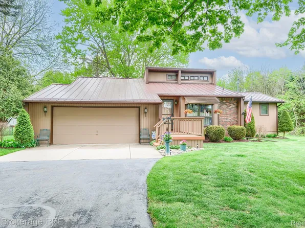 2390 N Vassar Rd, Davison, MI 48423