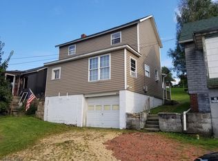 817 39th St, Northern Cambria, PA 15714