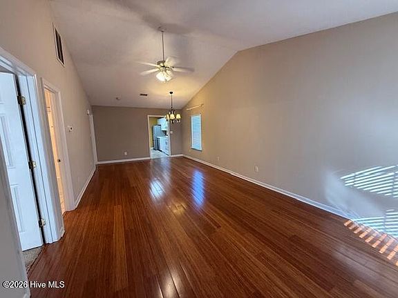 4th image of 231 High Point Way