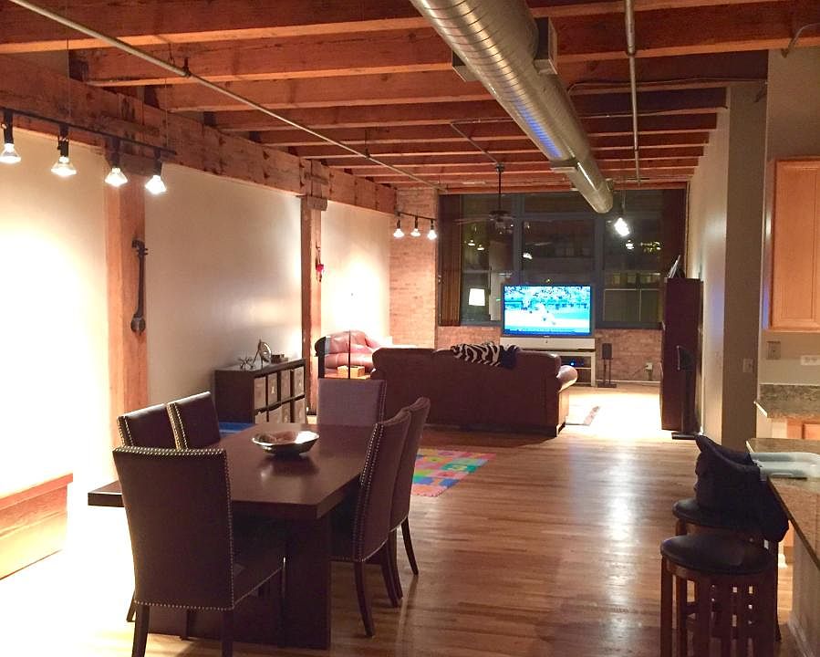 Main room facing east