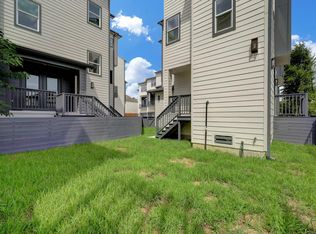 1537 W 24th St, Houston, TX 77008