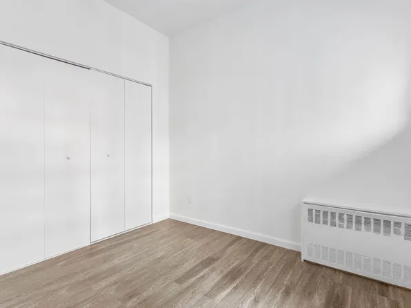 88 Fulton Street image 3 of 9