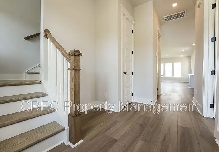 1205 Carnes Blvd — Photo 24
