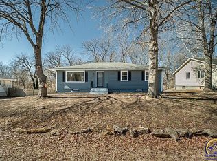 4231 NW Fielding Rd, Topeka, KS 66618