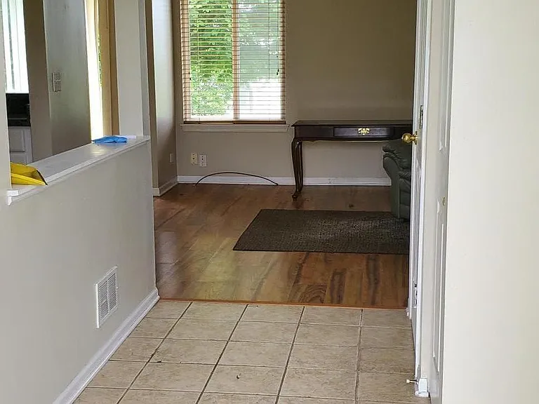 1522 Meadowsedge Ln — Photo 5