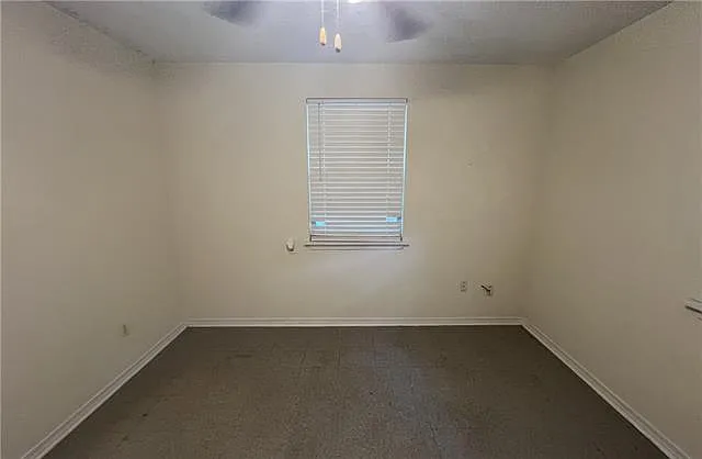 65087 Mitchell St — Photo 10