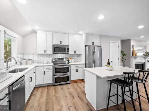 615 S Sharp St, Baltimore, MD 21230