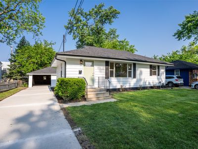 4034 71st St, Urbandale, IA, 50322