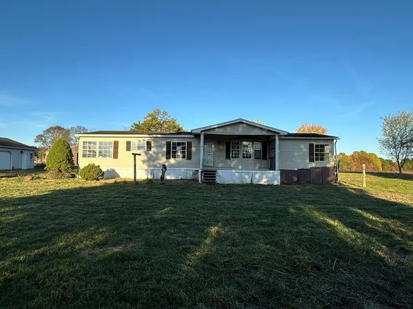 1624 Vanderhoof Rd, Coolville, OH 45723