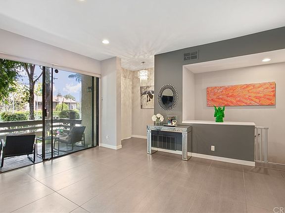 3rd image of 21821 Burbank Blvd Unit 159