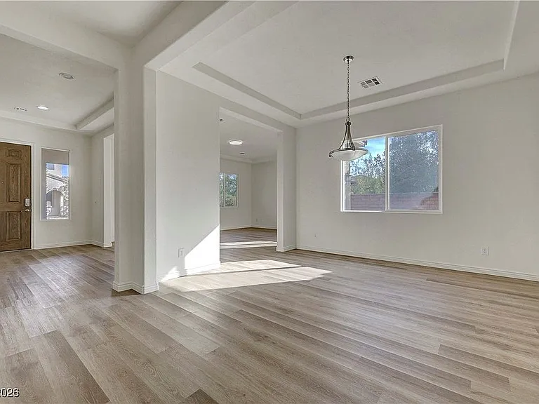 7931 Campers Village Ave — Photo 5