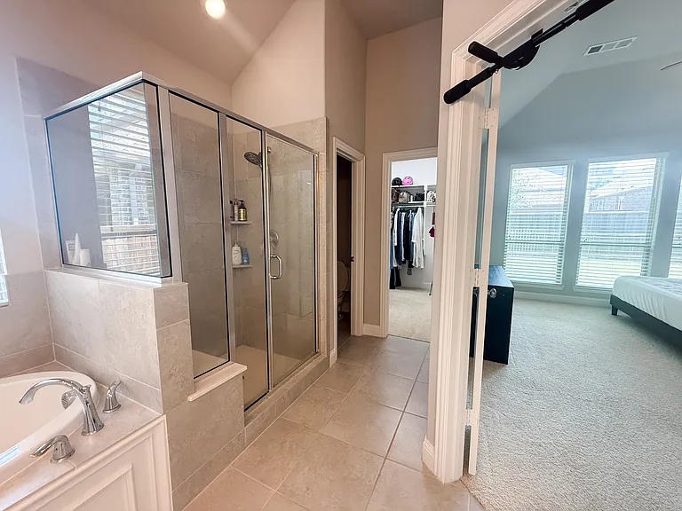 4245 Brookstone Dr — Photo 16
