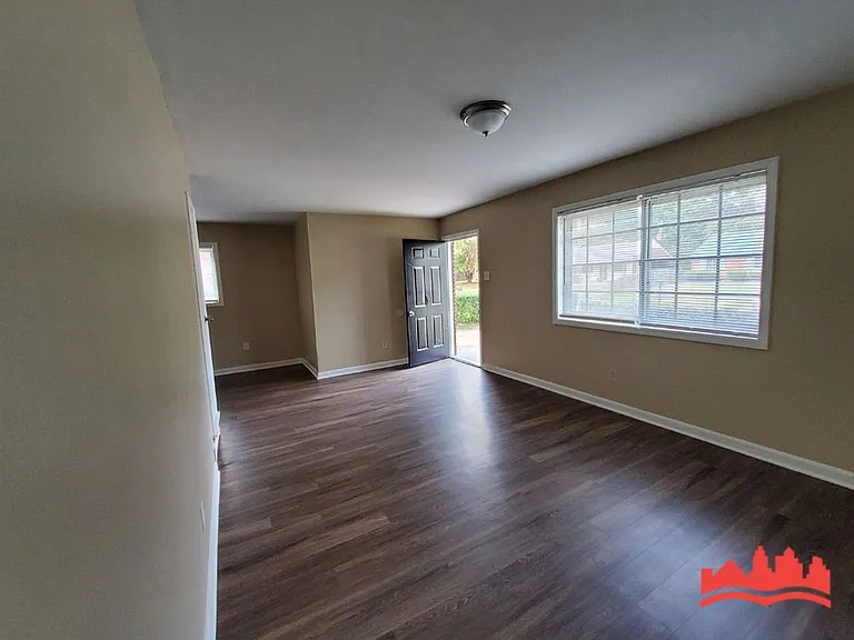 4095 Kenosha Rd — Photo 13