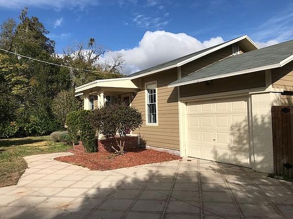 3rd image of 7013 SE 222nd St