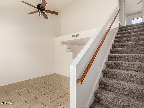 4th image of 3078 W Country Hill Dr