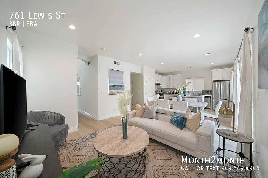 Sunset Stay on Lewis St — Photo 2