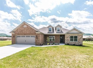 1511 Phyllis Dr, Berea, KY 40403