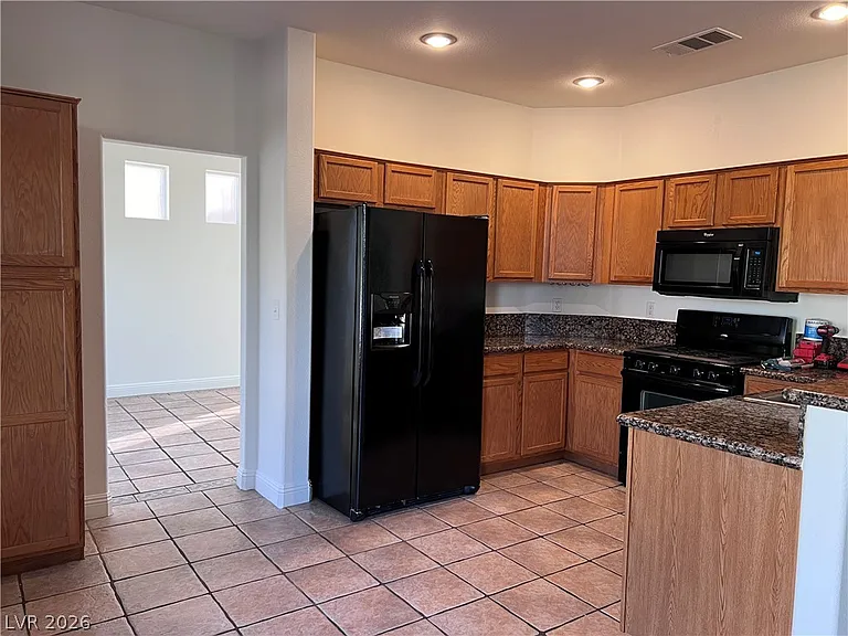 3031 Scenic Valley Way — Photo 8