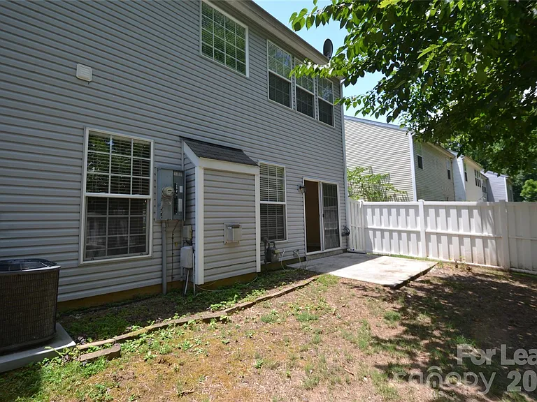 6820 Beverly Springs Dr — Photo 39