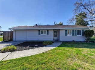 1021 Singingwood Rd, Sacramento, CA 95864