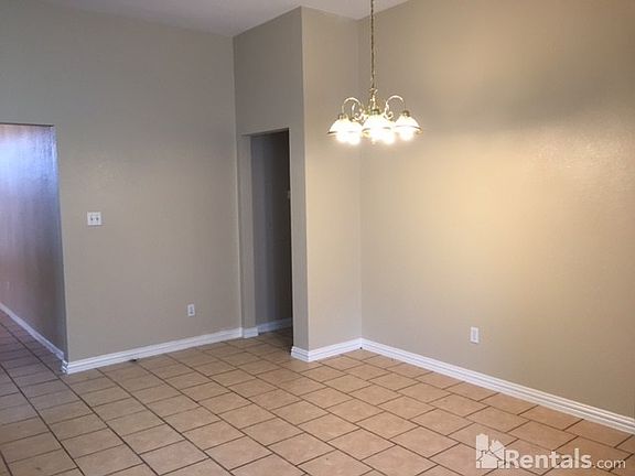 5th image of 1614 Brookleaf Dr