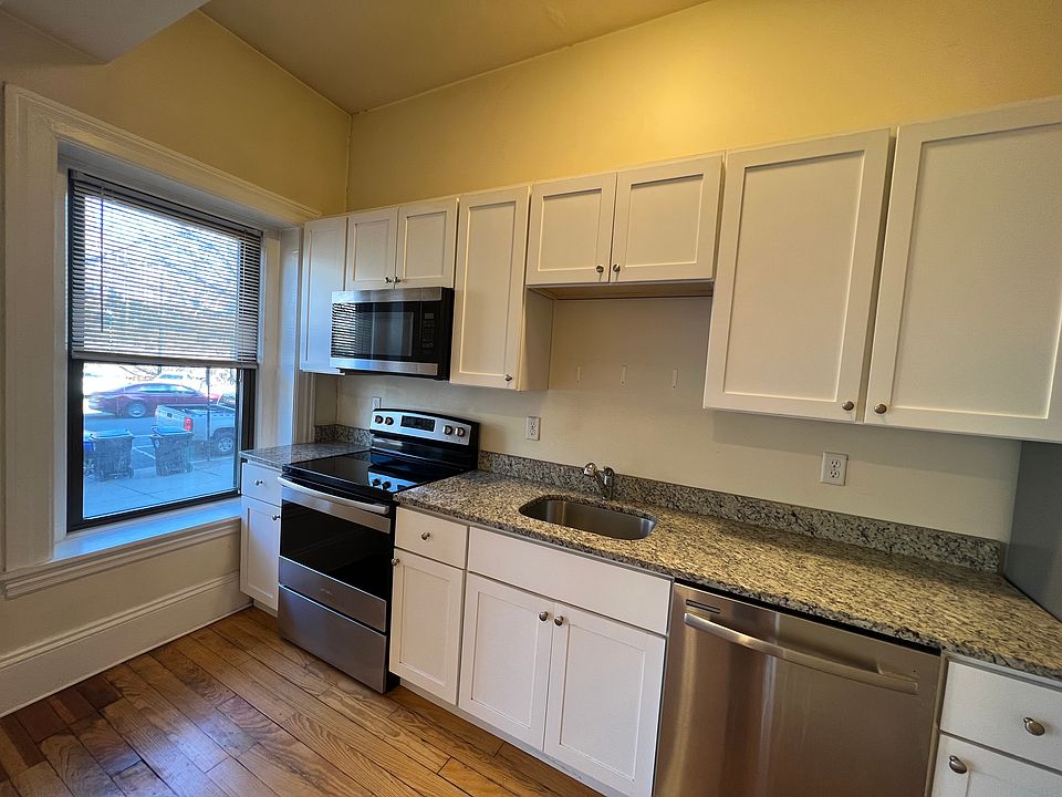 1st image of 1463 Beacon St #11G