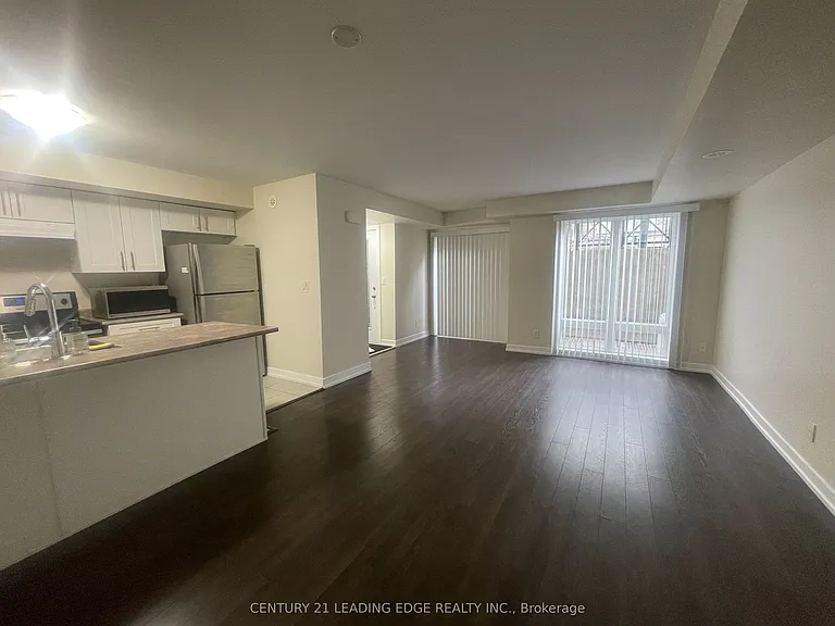 10 Dunsheath Way #217 — Photo 3