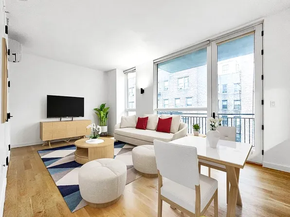 1326 Ocean Avenue image 1 of 24