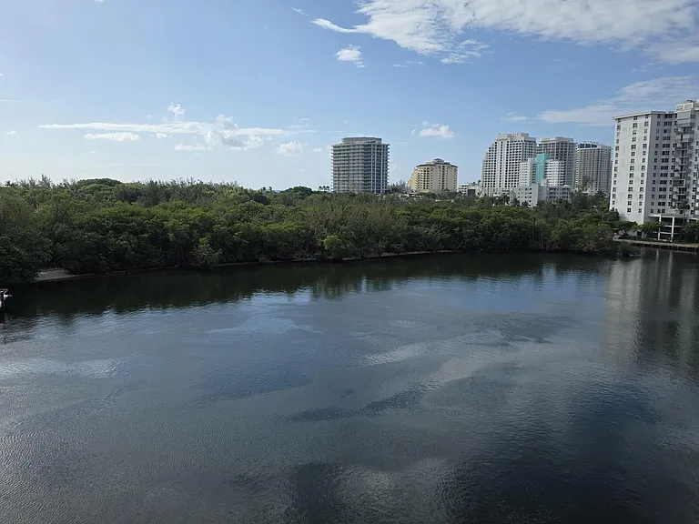 936 Intracoastal Dr #7B — Photo 37
