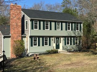 8 Compton Ct, Plymouth, MA 02360