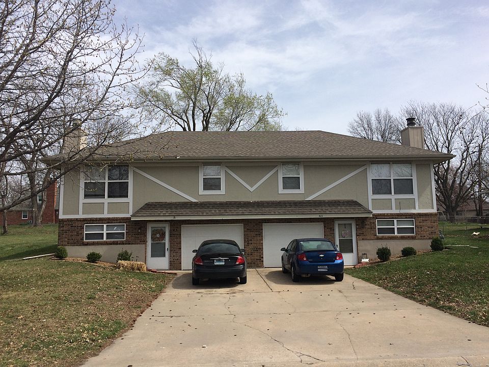 1st image of 401 SE Melody Ln #A