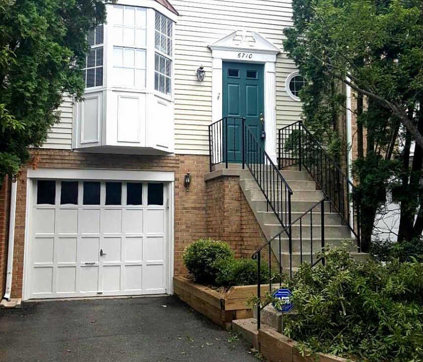 1st image of 6710 Mockingbird Woods Ct