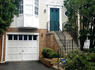 6710 Mockingbird Woods Ct, Lorton, VA 22079