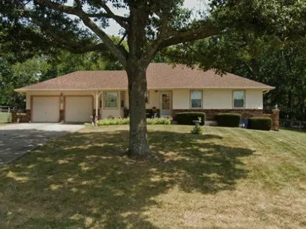 2793 SW Peterson Rd, Lees Summit, MO 64082