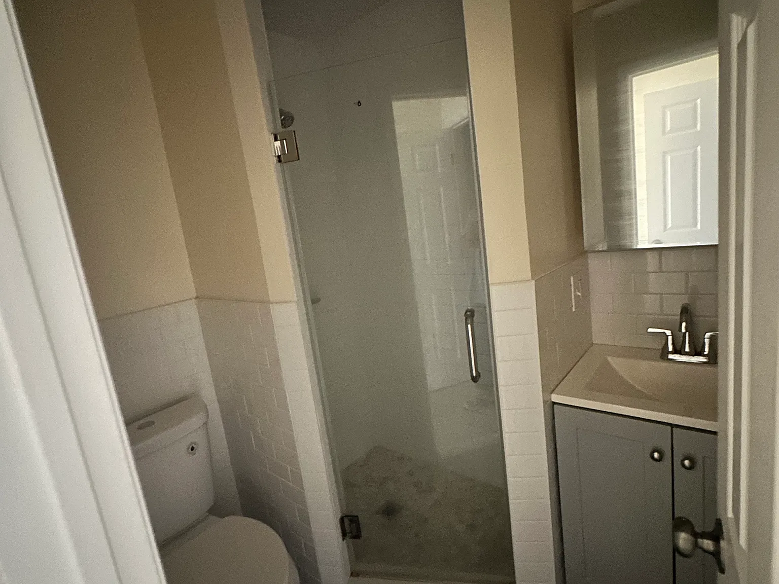 2 bed, $2,350 — Photo 4